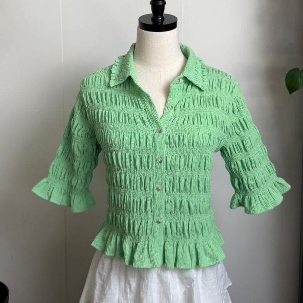 Maeve Anthropologie Green Smocked Ruffle Button Front Blouse Top Small